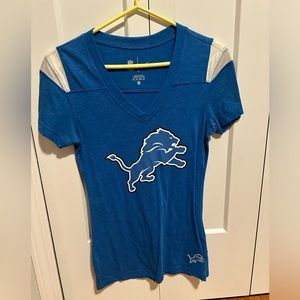 Lions v neck - Nike
